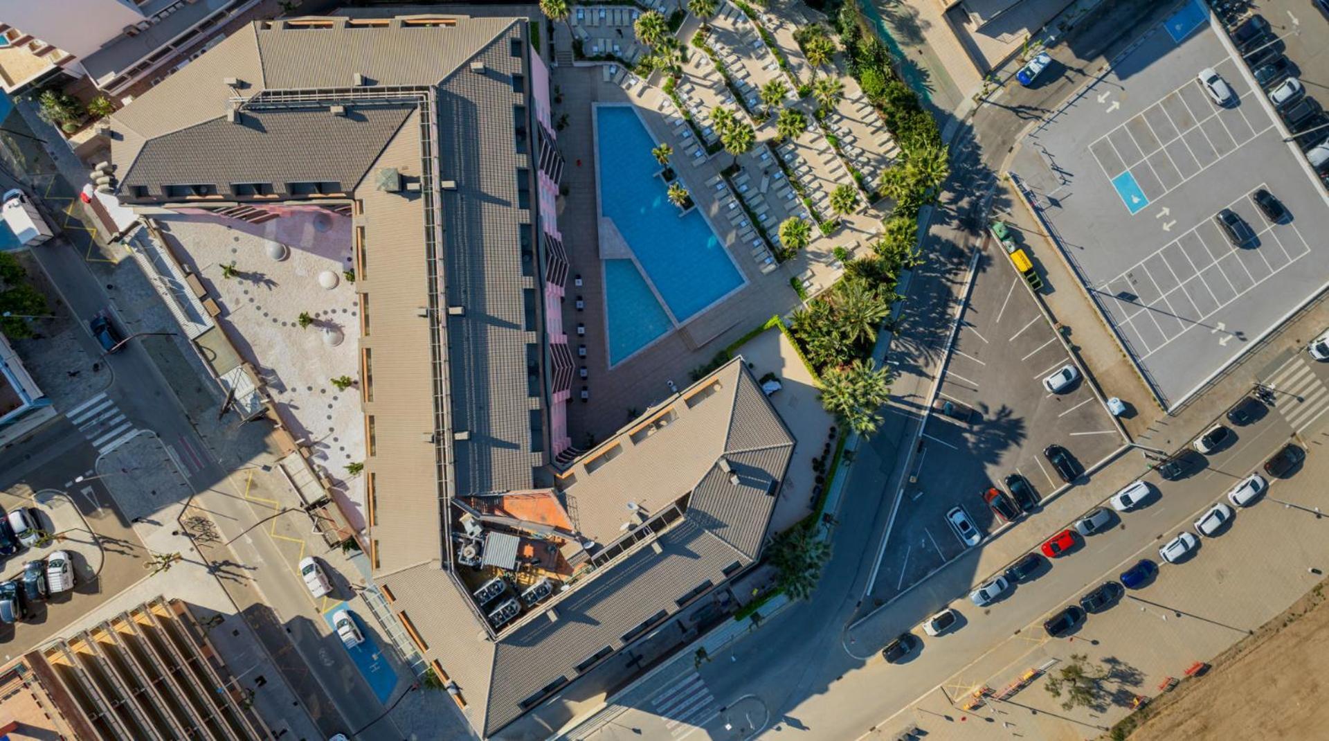 Aqua Hotel The Breeze (Adults Only +18) All Inclusive Santa Susanna Ngoại thất bức ảnh