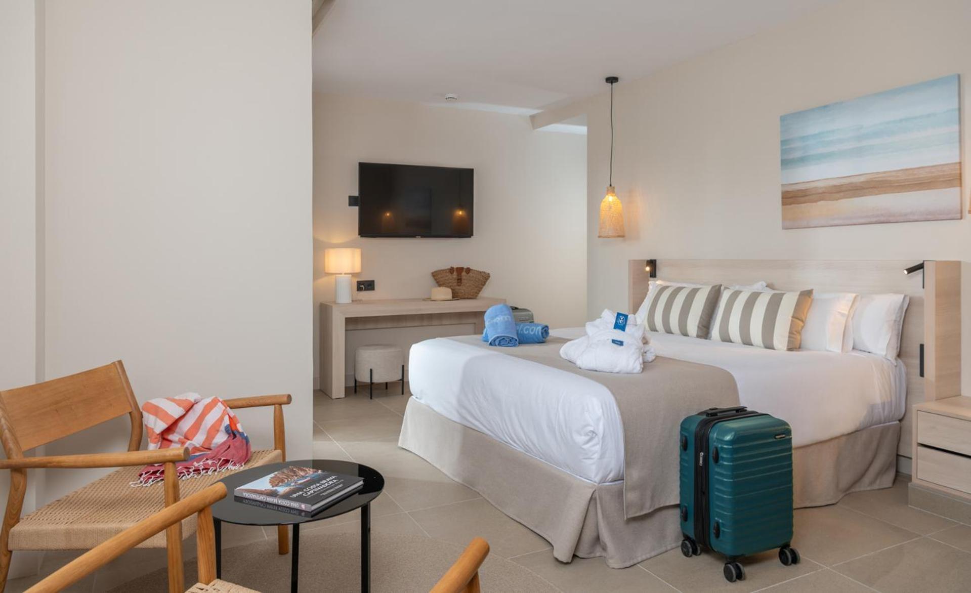 Aqua Hotel The Breeze (Adults Only +18) All Inclusive Santa Susanna Ngoại thất bức ảnh