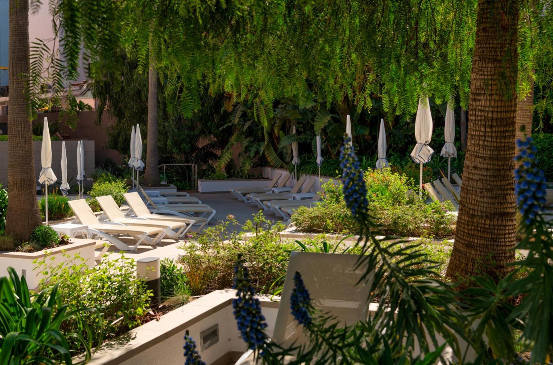 Aqua Hotel The Breeze (Adults Only +18) All Inclusive Santa Susanna Ngoại thất bức ảnh