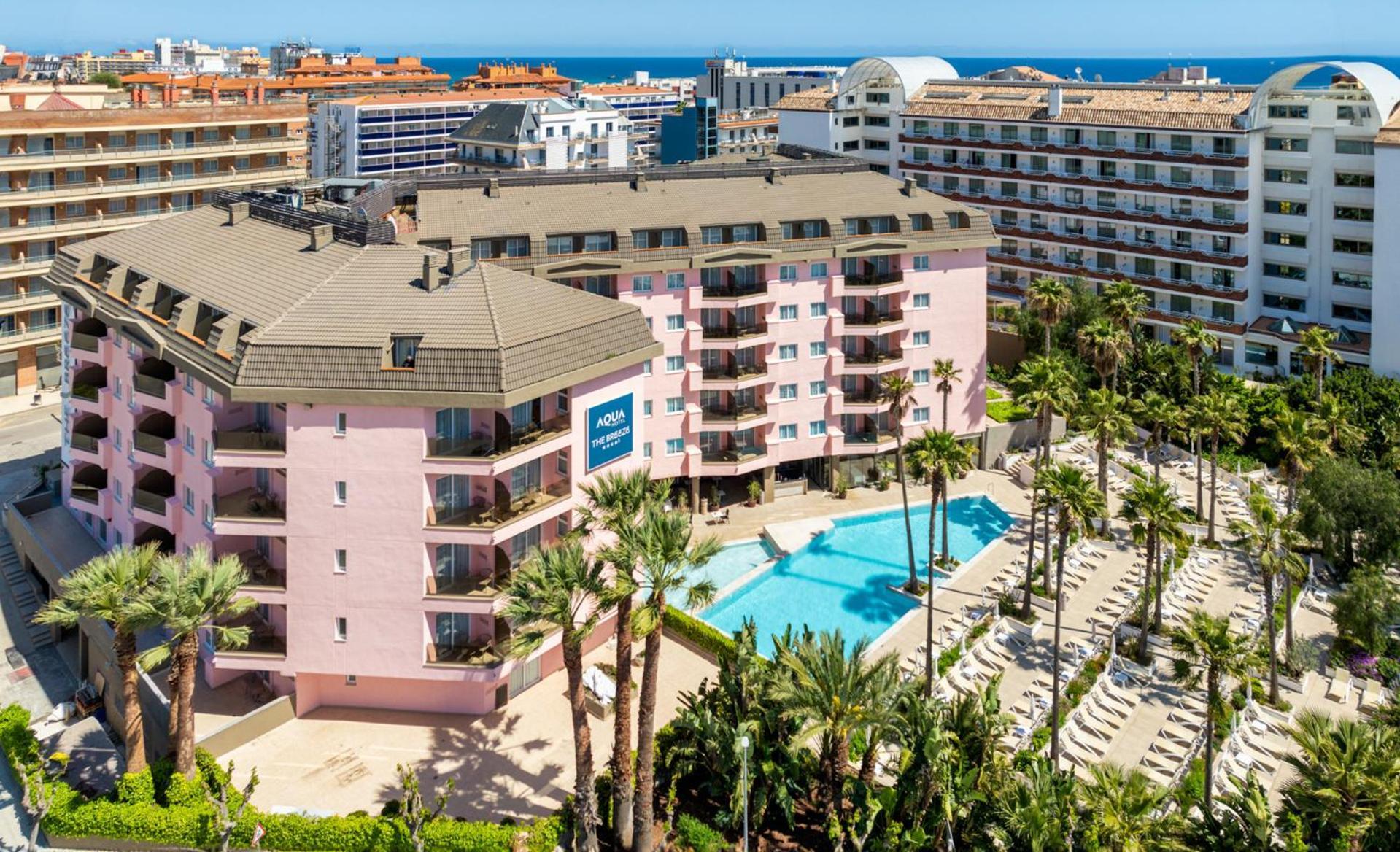 Aqua Hotel The Breeze (Adults Only +18) All Inclusive Santa Susanna Ngoại thất bức ảnh